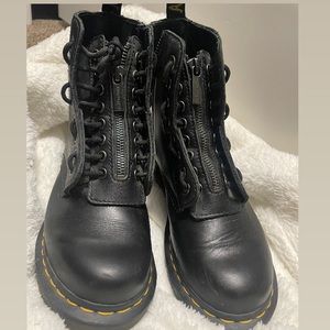 Dr. Marten’s front zip black boot